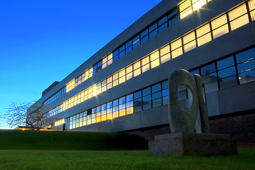 南安普頓大學(xué)校景4